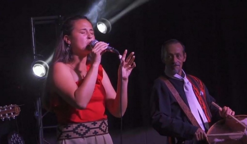 Artistas locales celebraron el aniversario de Olavarra